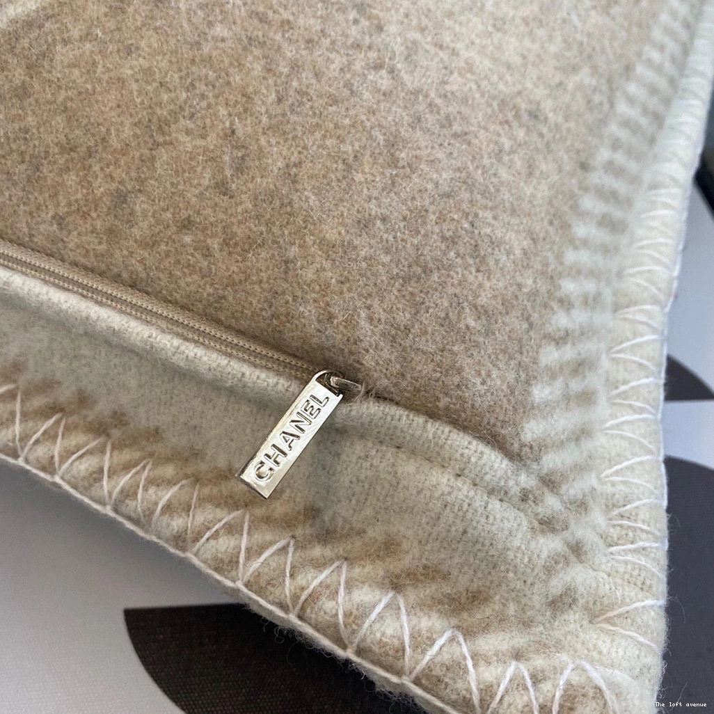 PILLOW WOOL 2.0 COCO THROW 0729